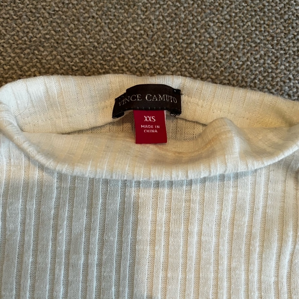 Vince Camuto Rib Mock Neck Shell - Picture 3 of 3